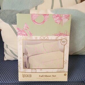 Wicked Full Sheet Set - Green and Pink